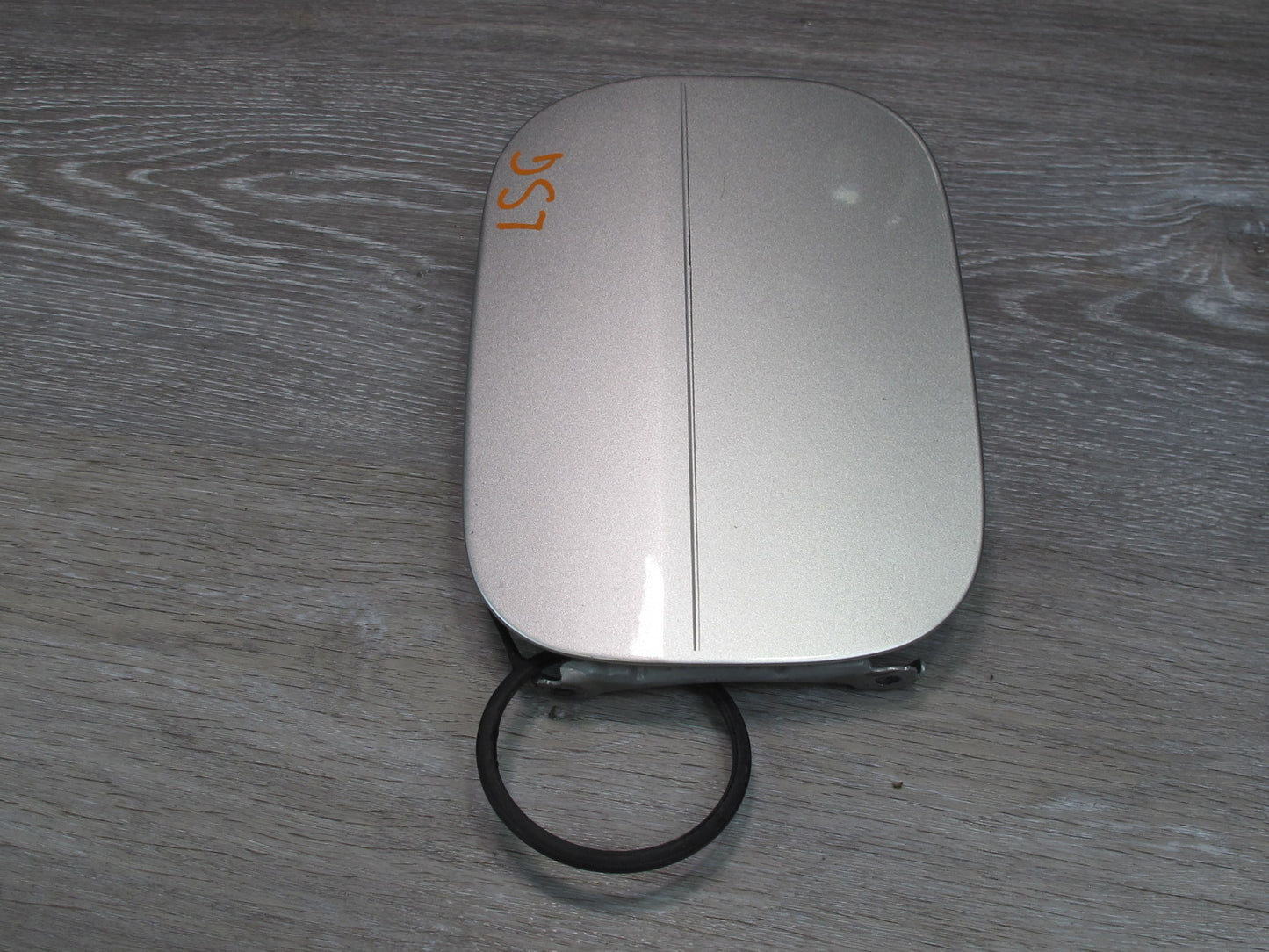01-06 Lexus UCF30L LS430 Fuel Filler Door Lid Cover Silver OEM