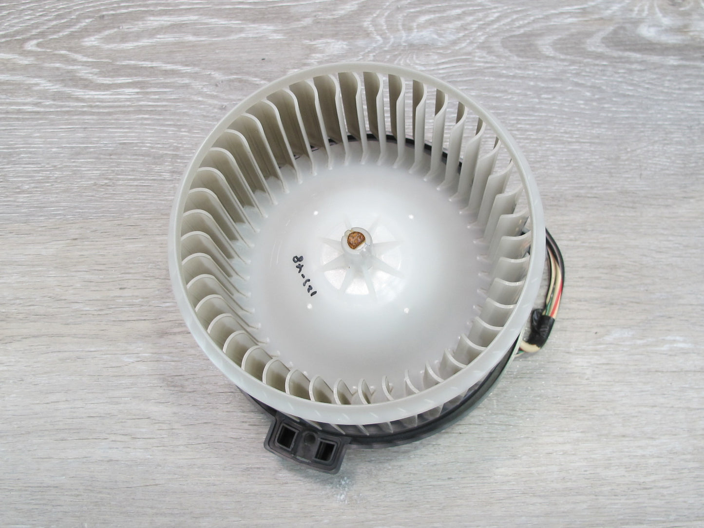 01-06 Lexus UCF30L LS430 A/C Heater Blower Motor Fan 87103-50070 OEM