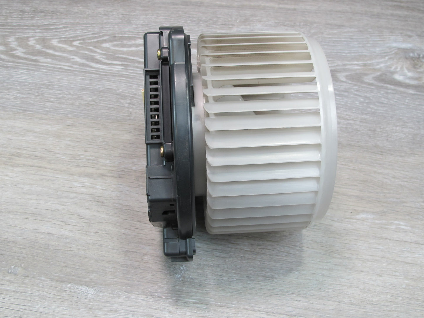 01-06 Lexus UCF30L LS430 A/C Heater Blower Motor Fan 87103-50070 OEM