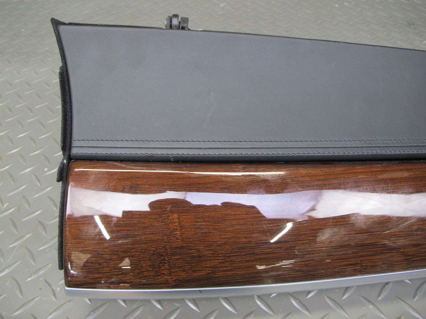 2008-2014 BMW E71 E72 X6 Dash Glove Box Storage Door Lid Cover