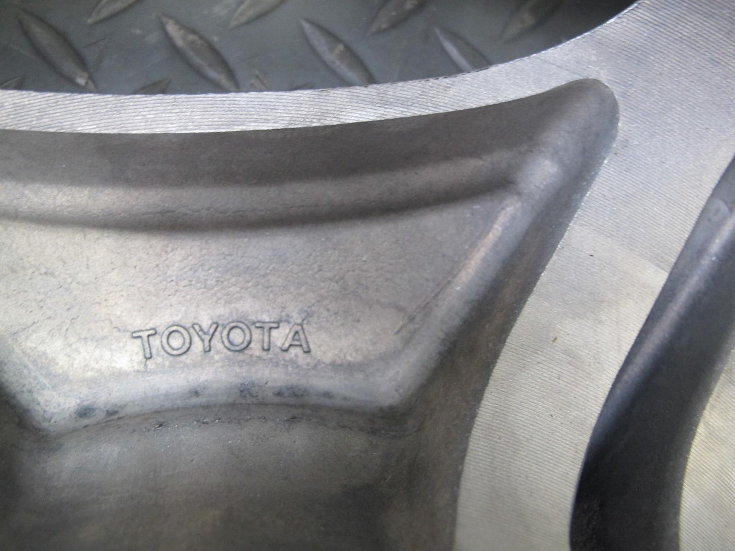 98-00 Lexus UCF20L LS400 Factory R16" Alloy Wheel Rim 16X7J ET45 OEM