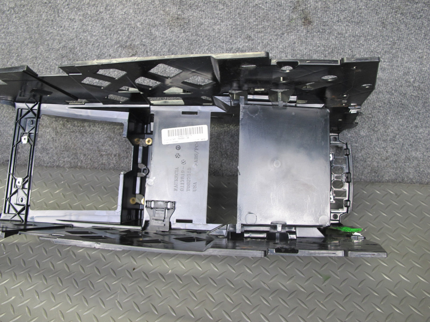 2008-2014 BMW E71 E72 X6 Center Console Frame Bracket Support Base Housing