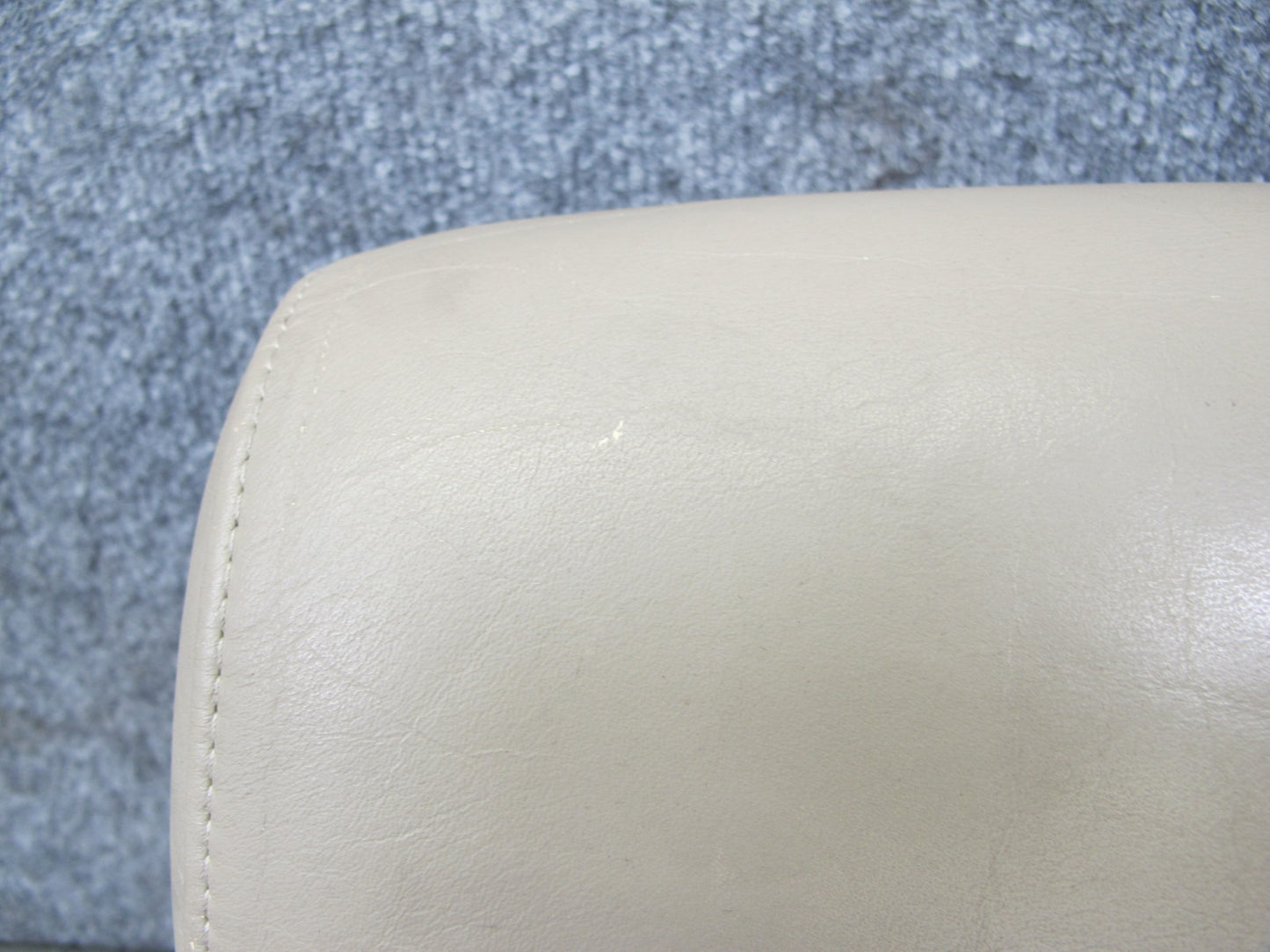 92-98 Lexus UZZ30L SC300 SC400 Set of 2 Front Seat Leather Headrest Ivory OEM