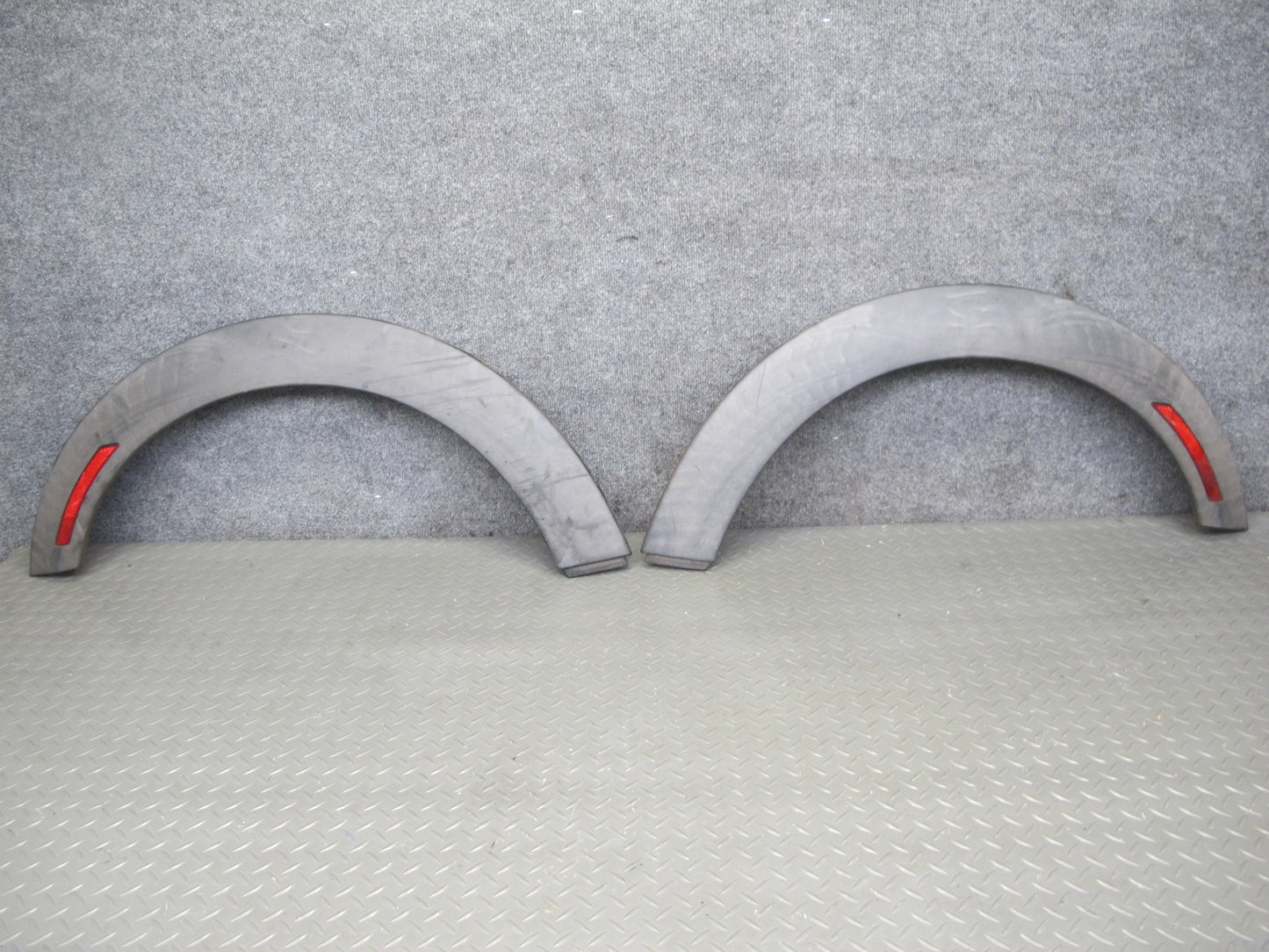 07-13 Mini Cooper R56 R57 R58 R59 Set of 2 Rear Fender Flare Wheel Arch Trim OEM