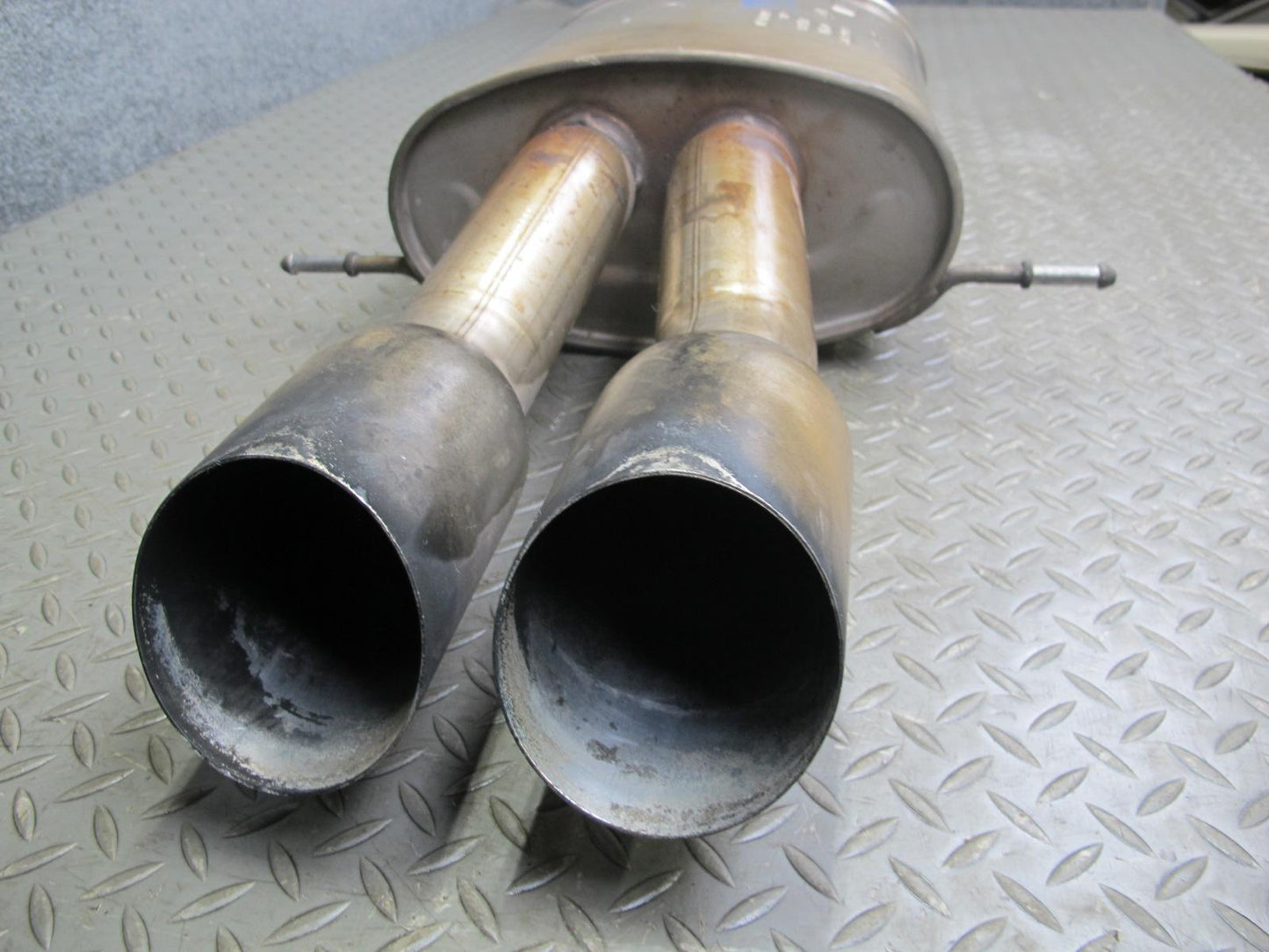 09-13 Mini Cooper JCW R56 R57 Rear Exhaust Muffler w Tips 7585282 OEM