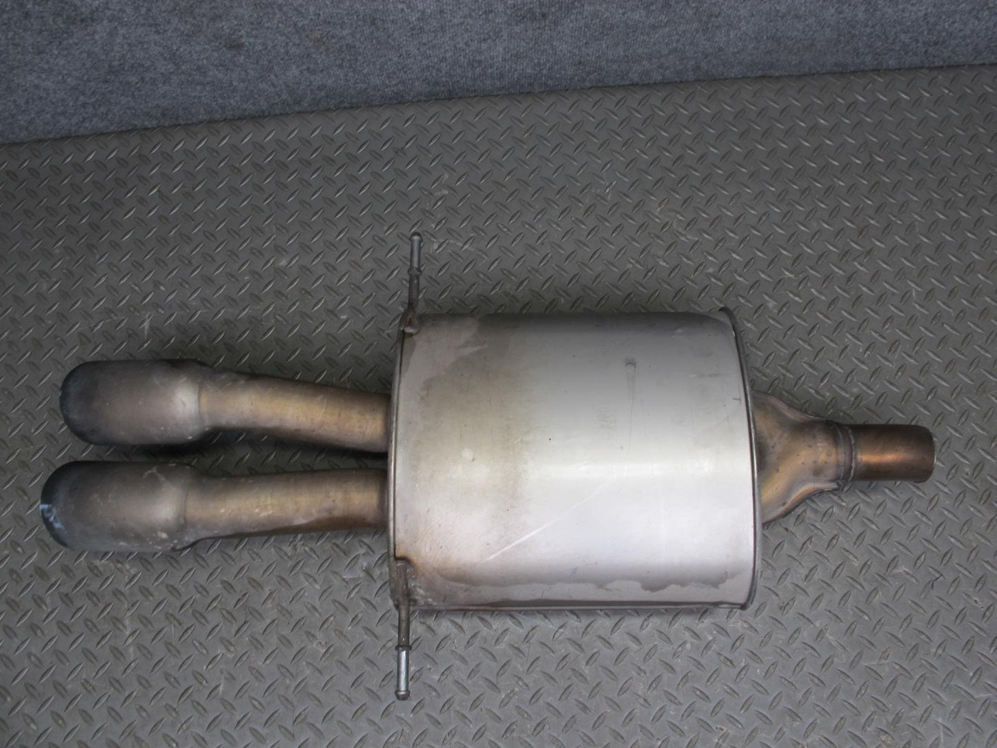 09-13 Mini Cooper JCW R56 R57 Rear Exhaust Muffler w Tips 7585282 OEM