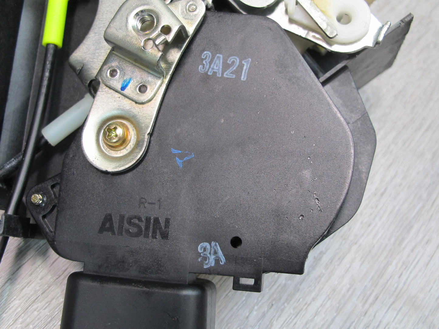 02-06 Lexus UCF30L LS430 Rear Right Door Lock Latch Actuator NO Soft Close OEM