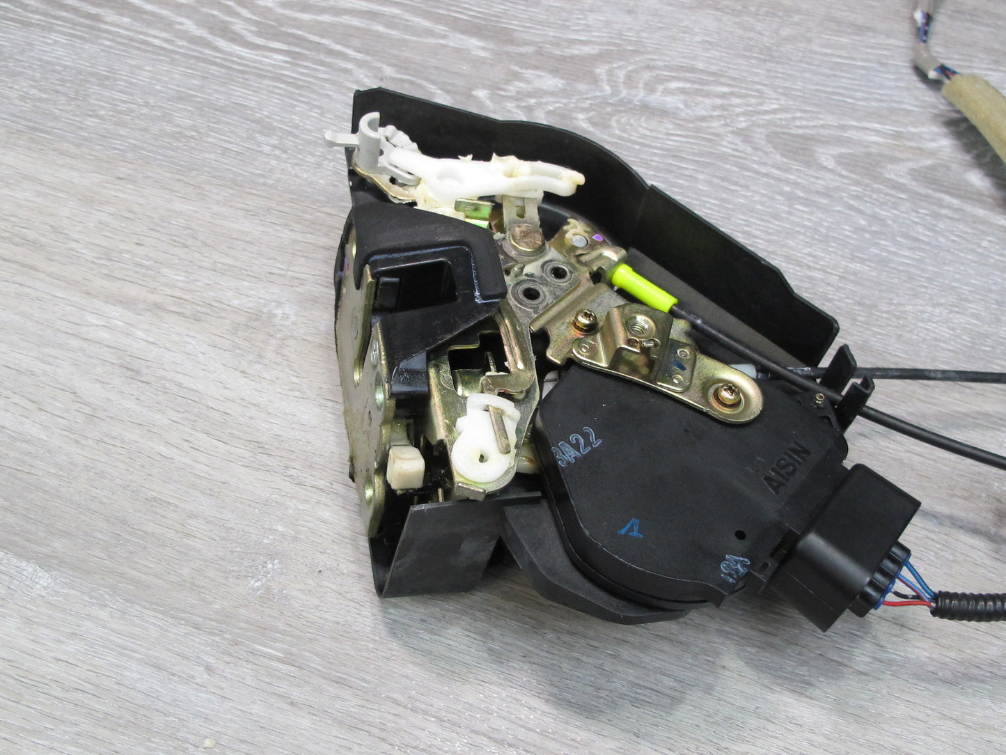 02-06 Lexus UCF30L LS430 Rear Left Door Lock Latch Actuator NO Soft Close OEM