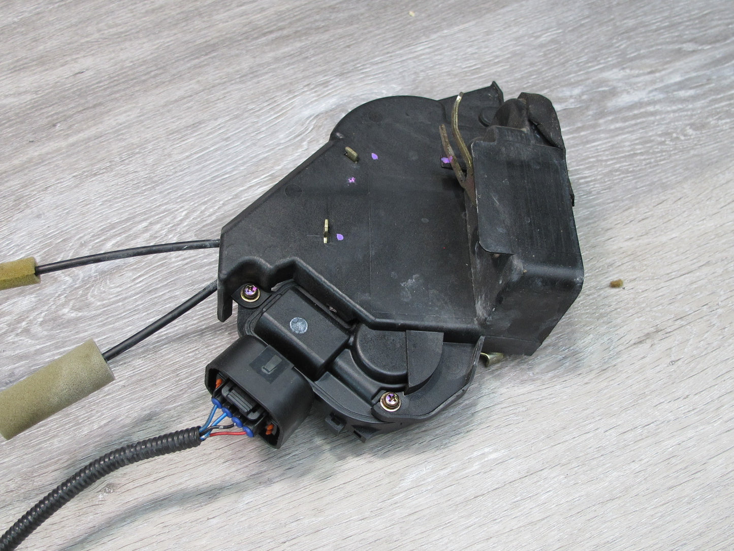 02-06 Lexus UCF30L LS430 Rear Left Door Lock Latch Actuator NO Soft Close OEM