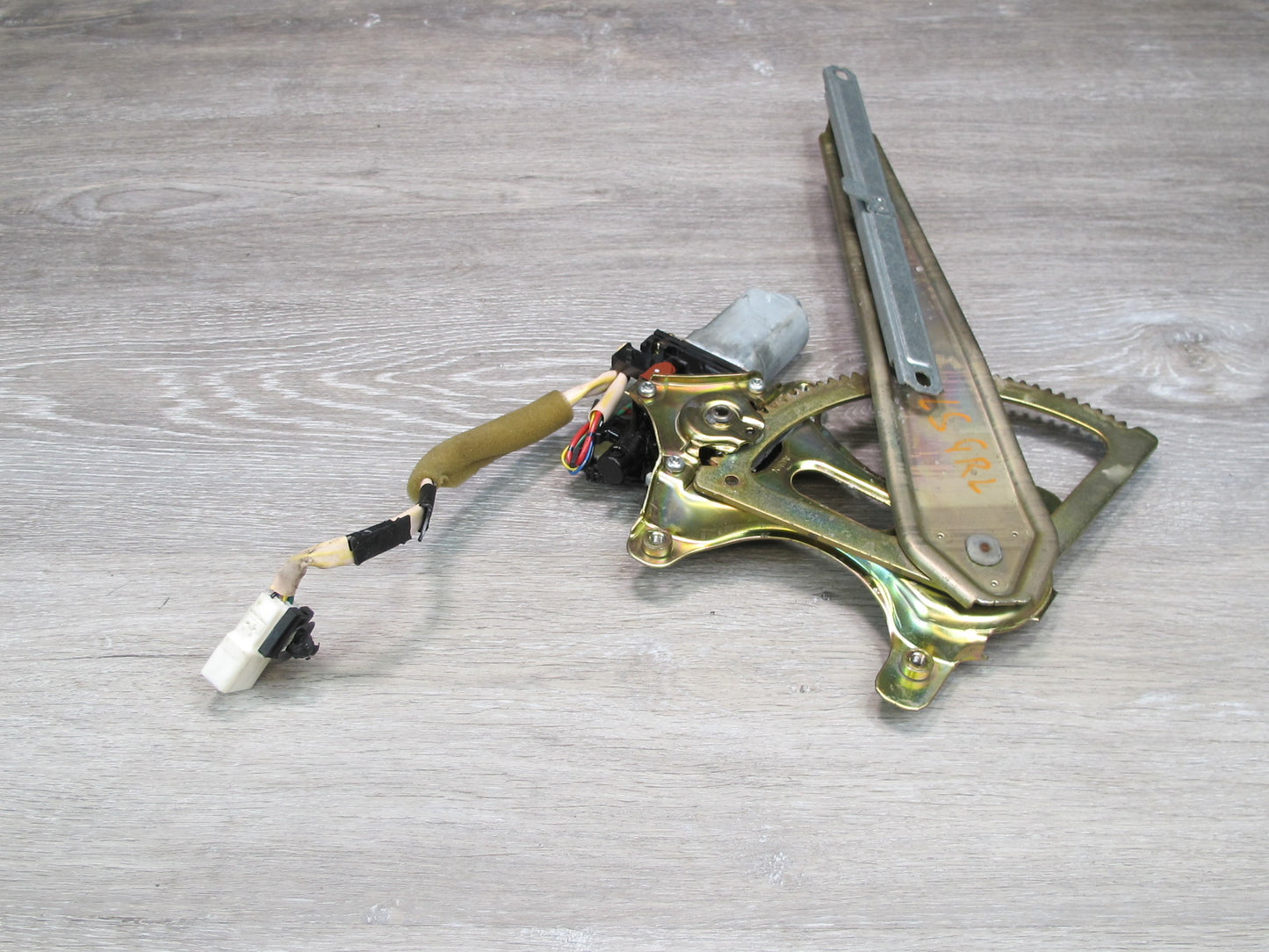 01-06 Lexus UCF30L LS430 Rear Left Door Window Regulator w Motor OEM