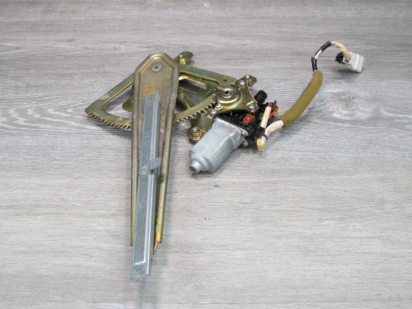 01-06 Lexus UCF30L LS430 Rear Left Door Window Regulator w Motor OEM