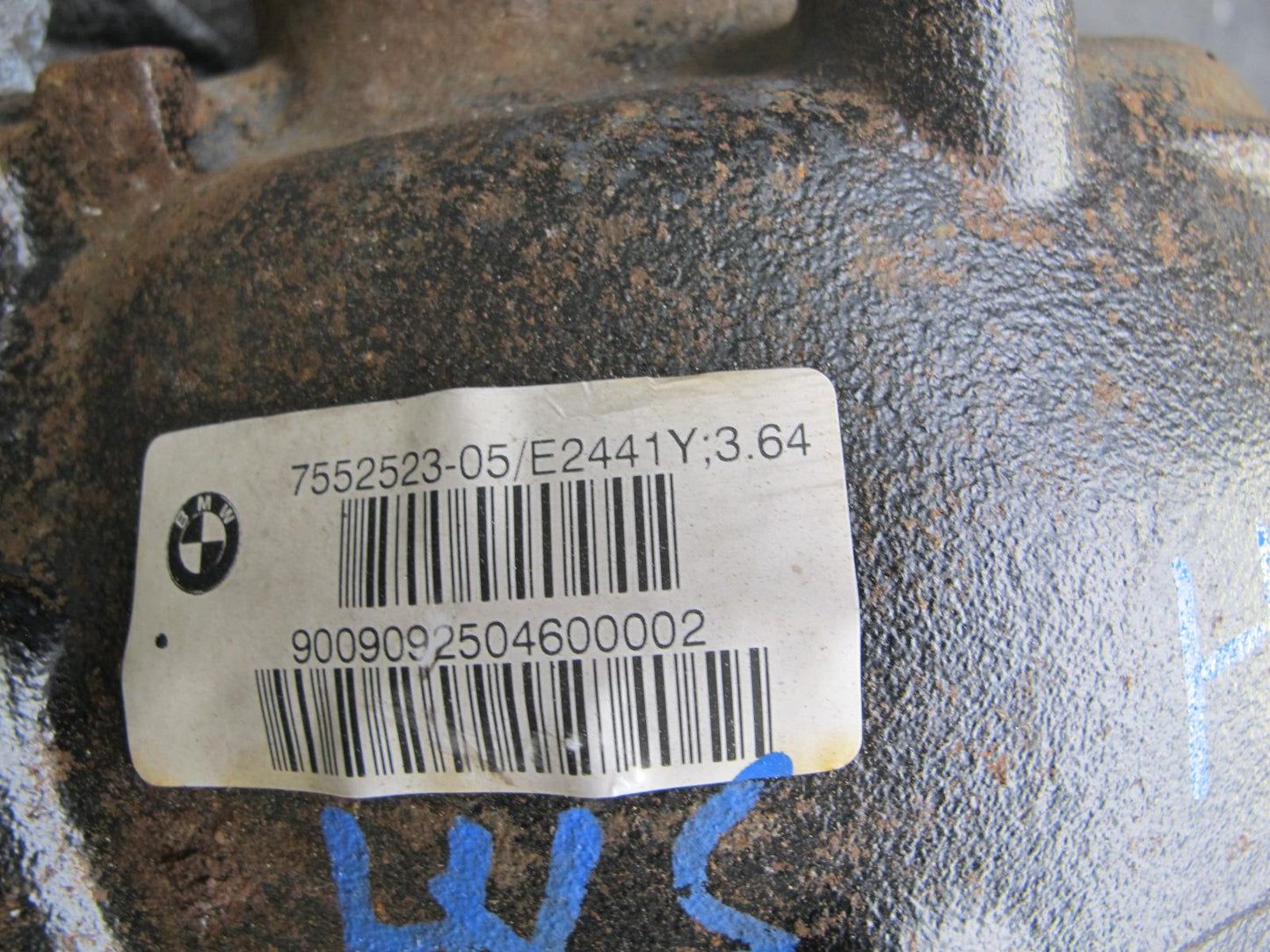 2010-2011 BMW X6 E71 E72 Rear Axle Differential Carrier Gear Ratio 3.64