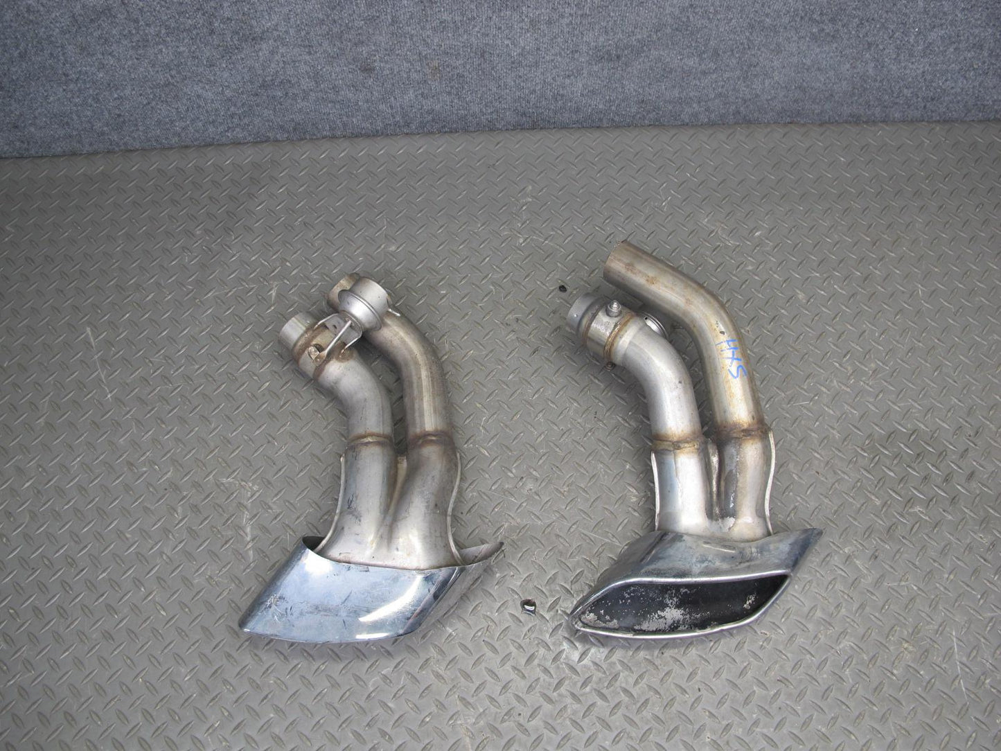 2008-2014 BMW X6 E71 E72 4.4L N63 Rear Back Exhaust Muffler Chrome Tips Set