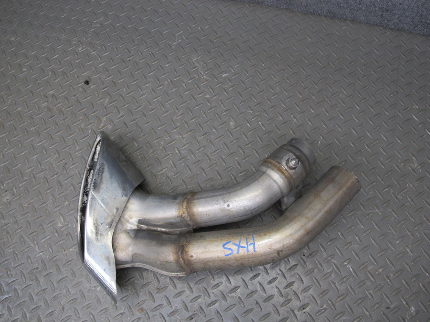 2008-2014 BMW X6 E71 E72 4.4L N63 Rear Back Exhaust Muffler Chrome Tips Set