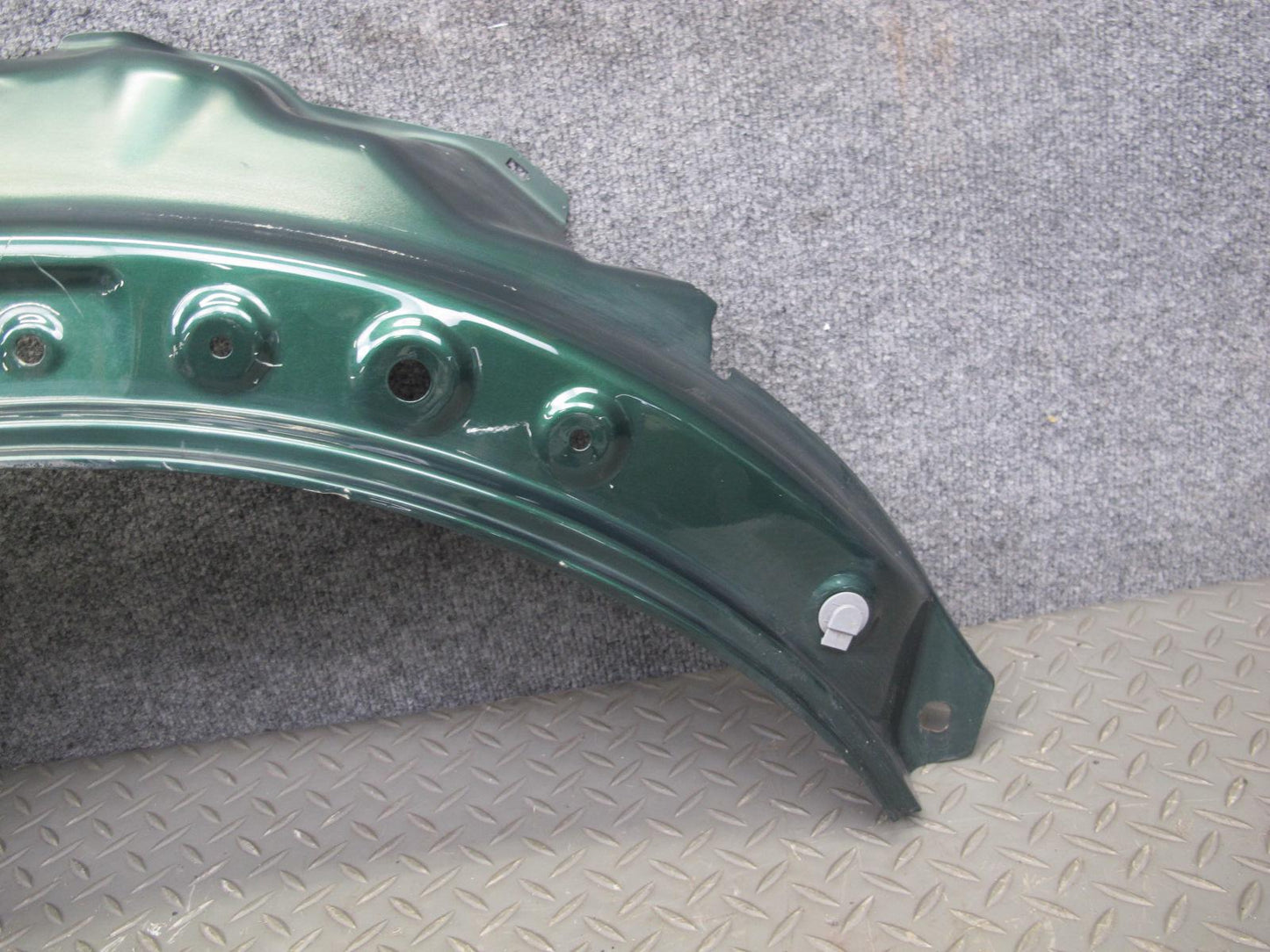 07-13 Mini R55 R56 R57 R58 R59 Front Right Fender Shell Cover Panel Green OEM