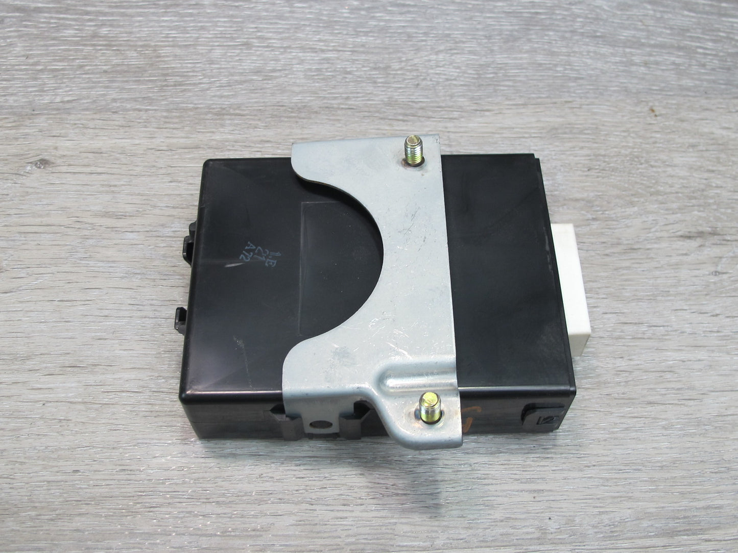 01-03 Lexus UCF30L LS430 Clearance Warning Parking Assist Control Module OEM