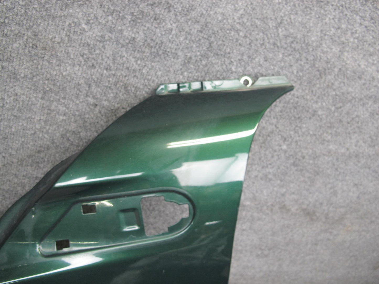 07-13 Mini R55 R56 R57 R58 R59 Front Left Fender Shell Cover Panel Green OEM