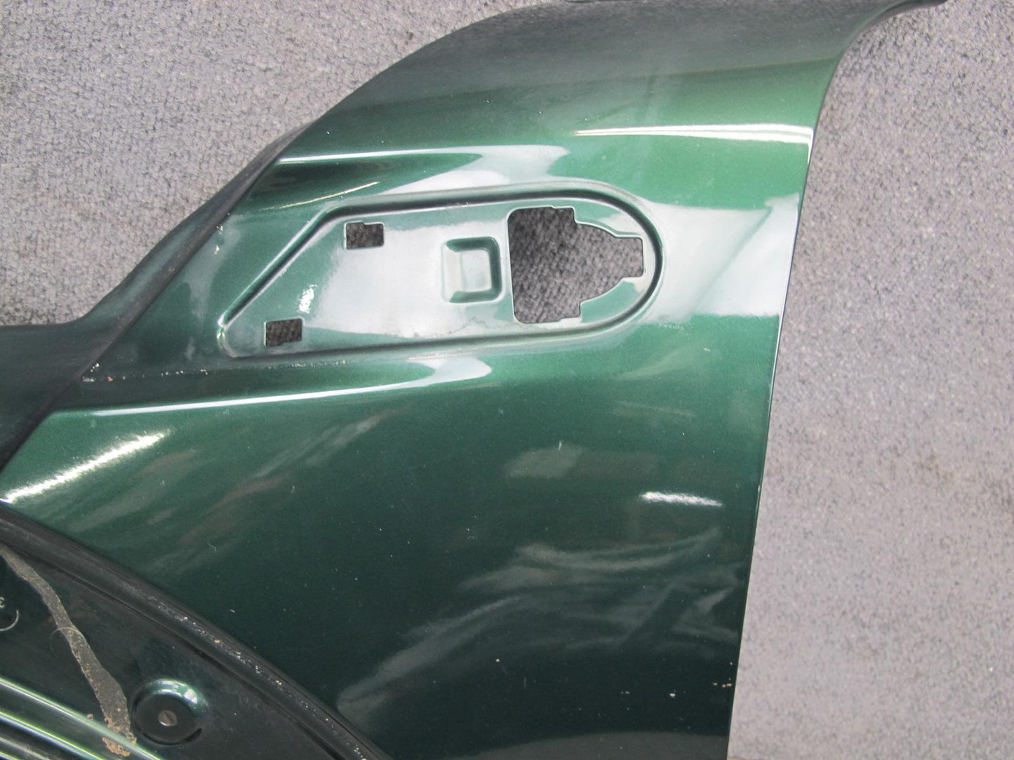 07-13 Mini R55 R56 R57 R58 R59 Front Left Fender Shell Cover Panel Green OEM