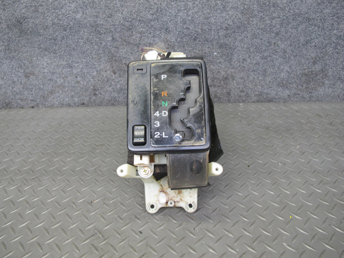 98-00 Lexus UCF20L LS400 A/T Automatic Transmission Shifter OEM