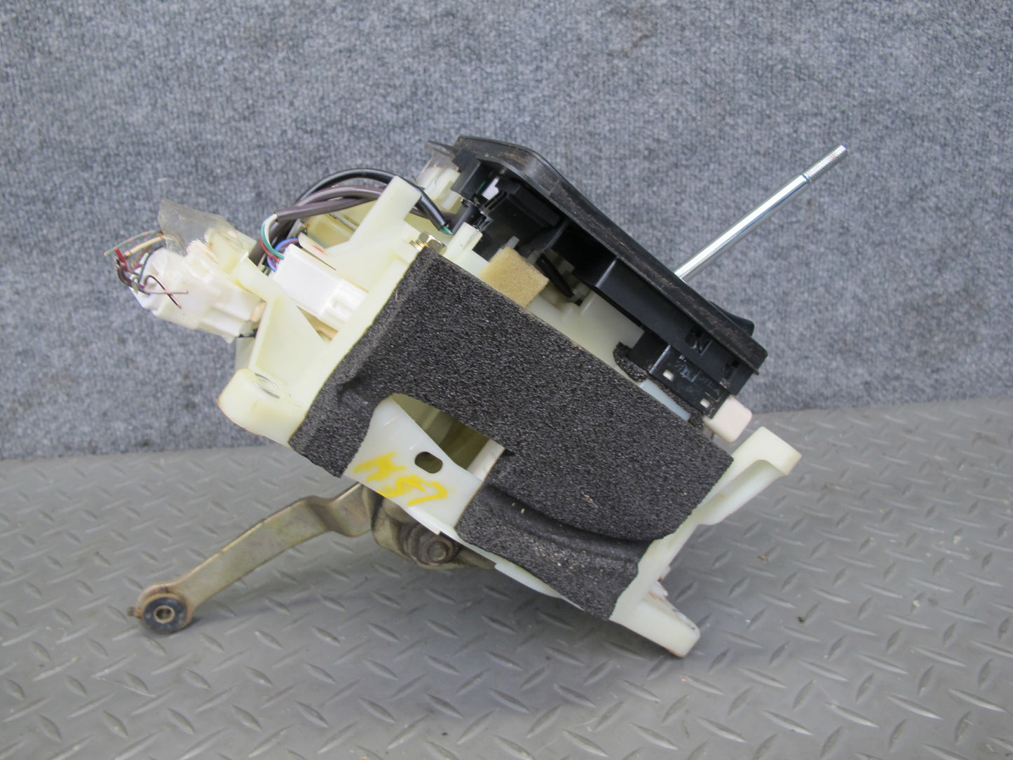 98-00 Lexus UCF20L LS400 A/T Automatic Transmission Shifter OEM