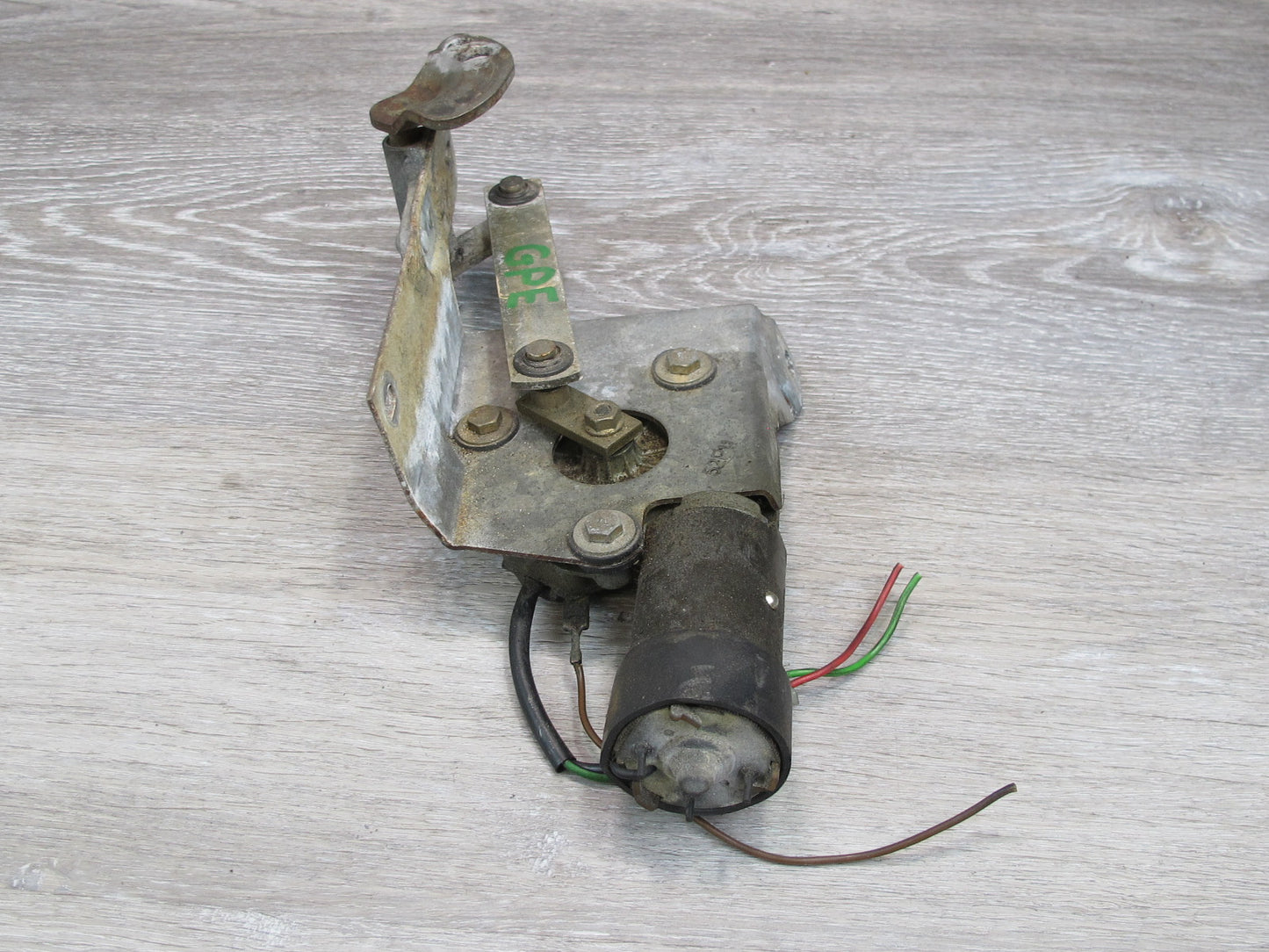 1984-1995 Porsche 928 S Rear Hatch Trunk Tail Gate Wiper Motor Assembly