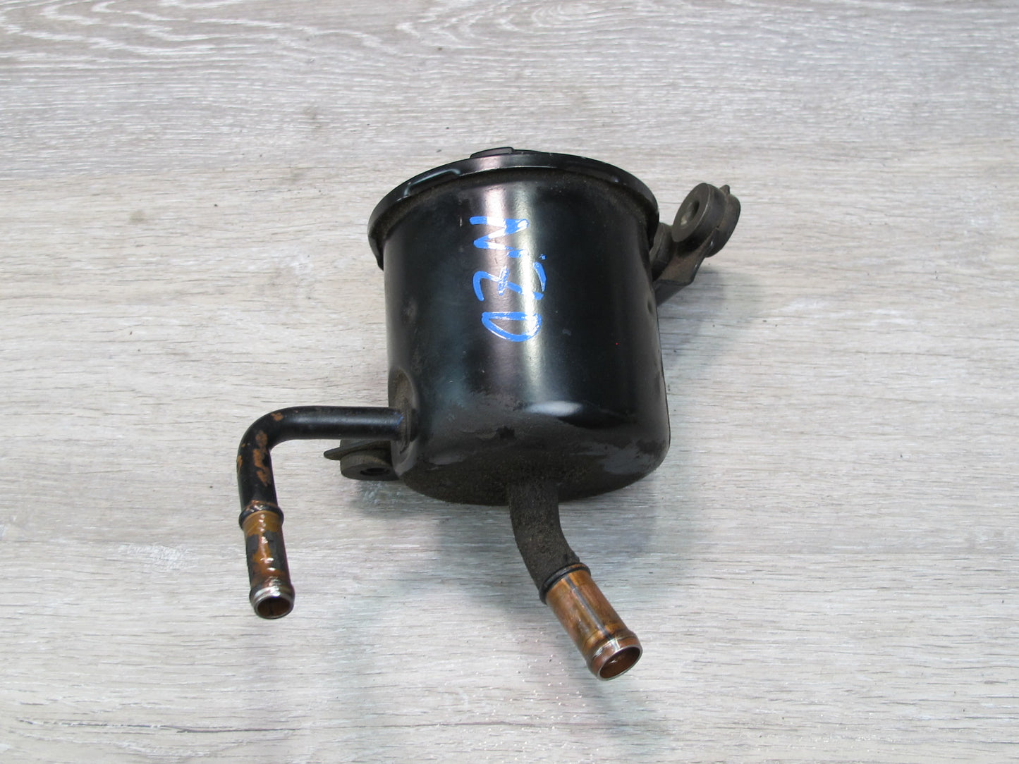 90-96 Nissan 300ZX Z32 NON Turbo Power Steering Fluid Reservoir OEM