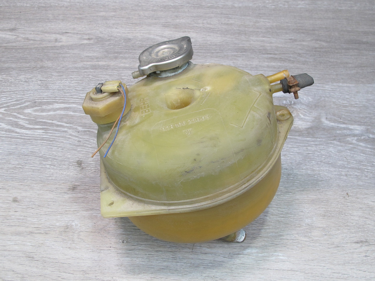 1983-1995 Porsche 928 S Engine Coolant Expansion Overflow Reservoir Tank Bottle