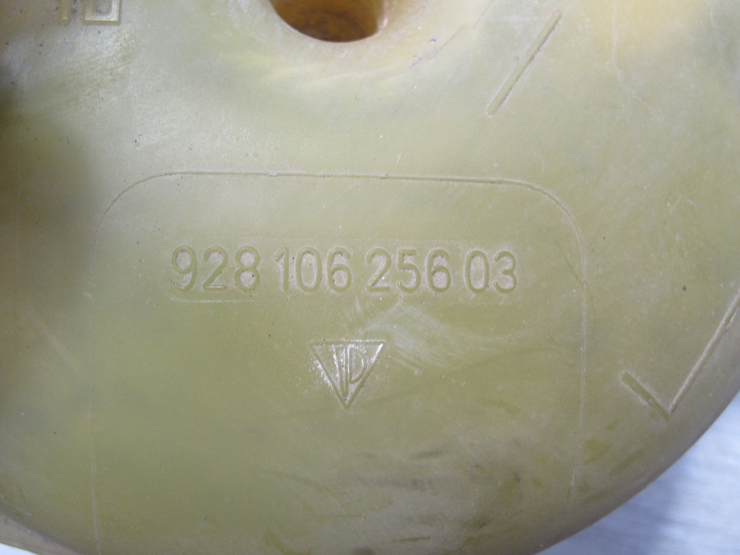 1983-1995 Porsche 928 S Engine Coolant Expansion Overflow Reservoir Tank Bottle