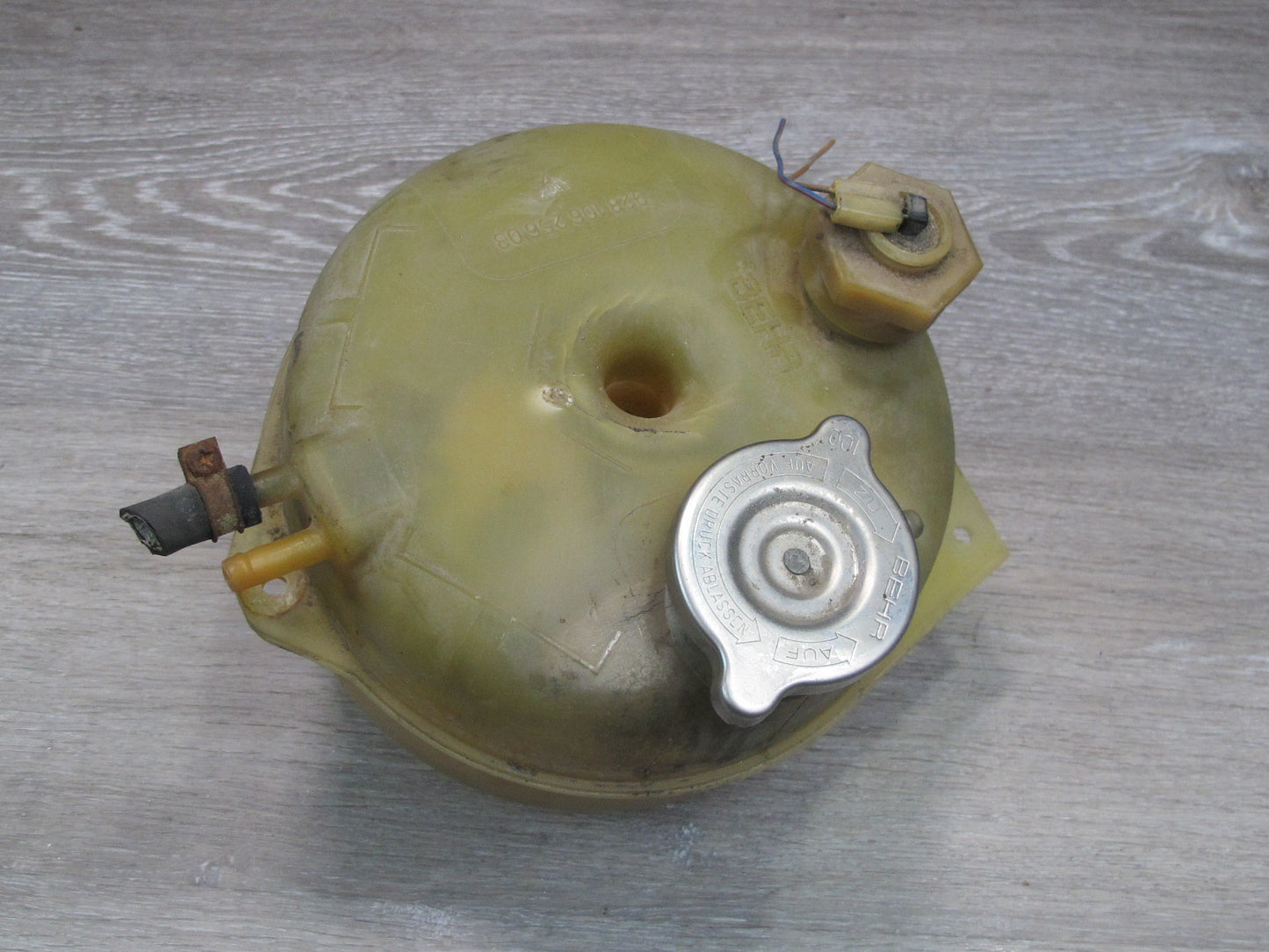 1983-1995 Porsche 928 S Engine Coolant Expansion Overflow Reservoir Tank Bottle