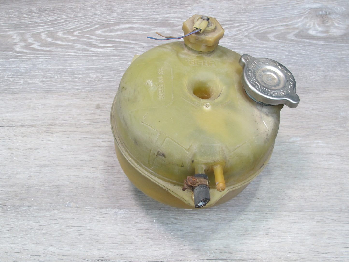 1983-1995 Porsche 928 S Engine Coolant Expansion Overflow Reservoir Tank Bottle