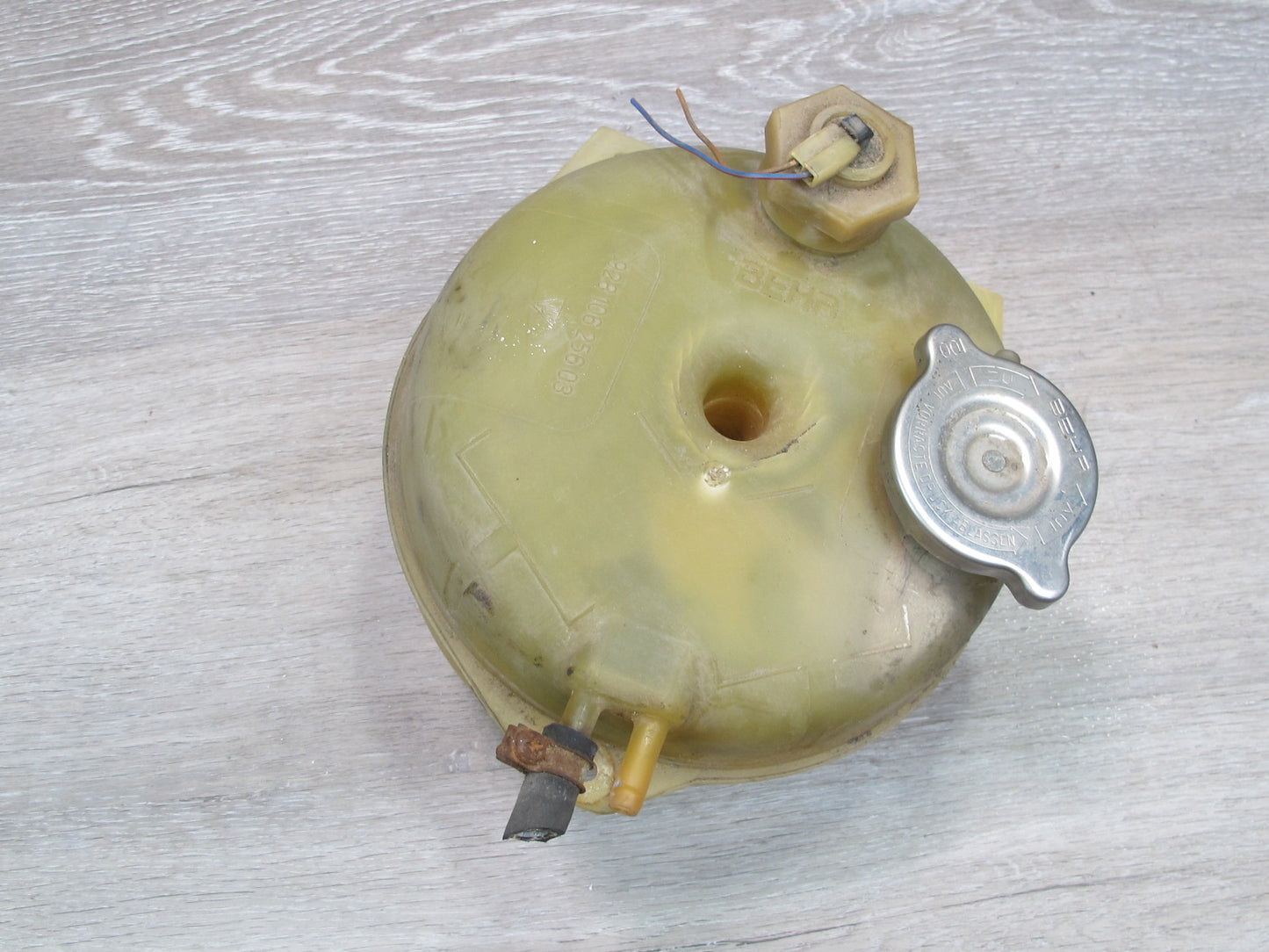 1983-1995 Porsche 928 S Engine Coolant Expansion Overflow Reservoir Tank Bottle