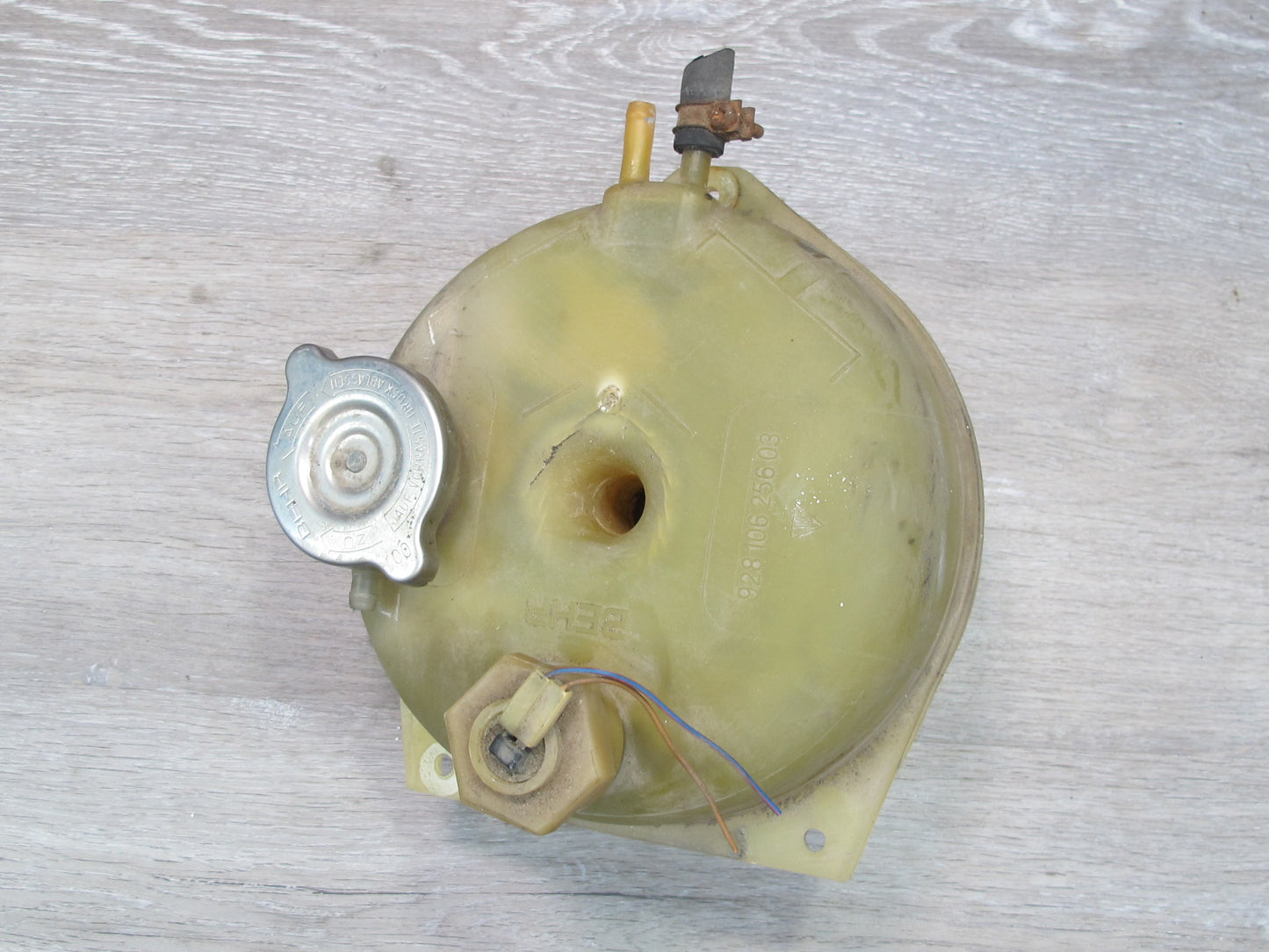 1983-1995 Porsche 928 S Engine Coolant Expansion Overflow Reservoir Tank Bottle