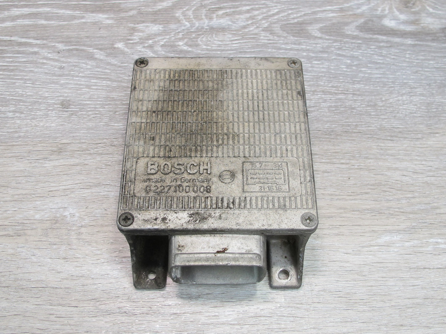 1979-1984 Porsche 928 S Bosch Ignition Control Module Unit