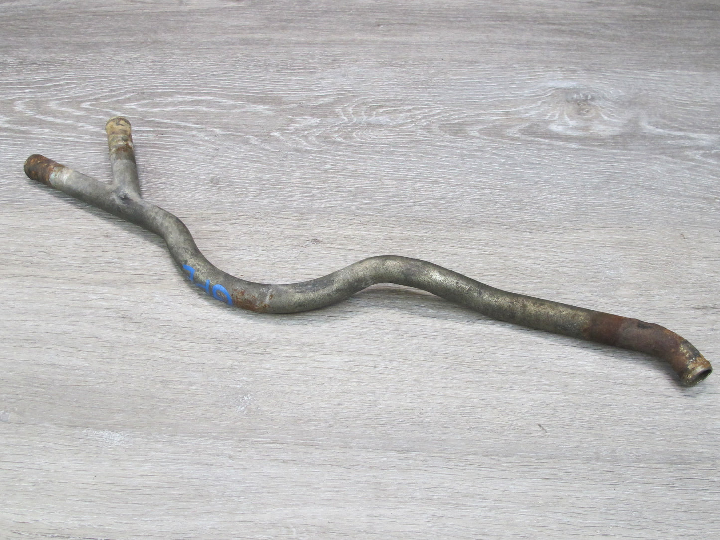 1983-1984 Porsche 928 S 4.7L Engine Coolant Hose Pipe Line Tube