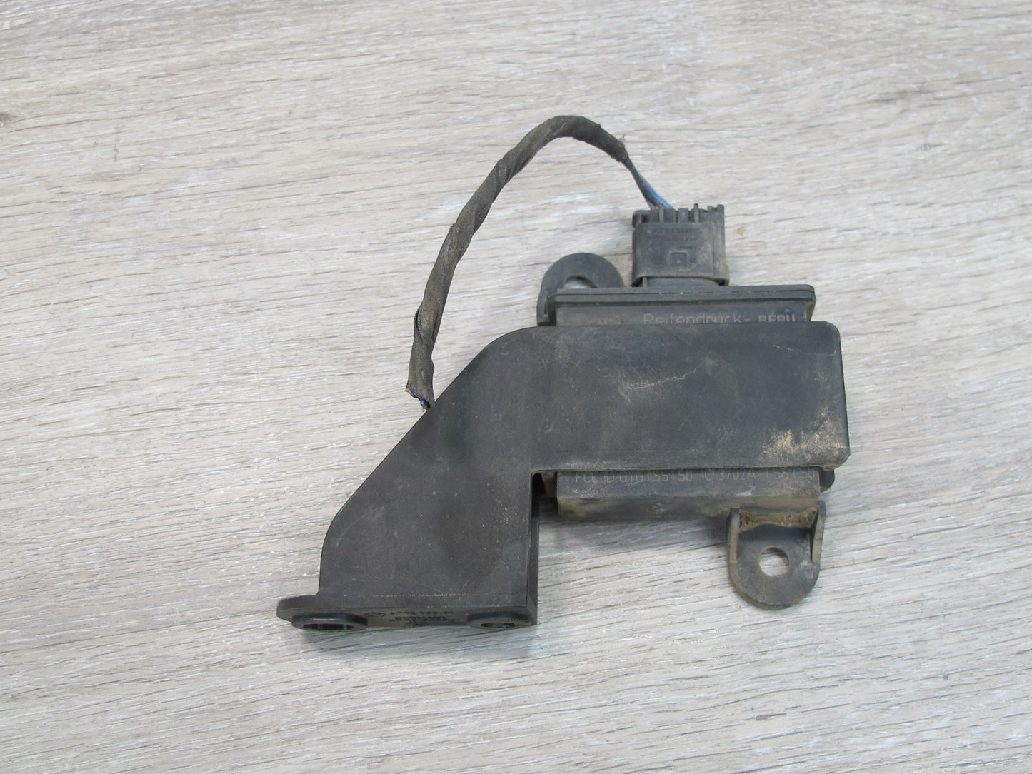 2006-2010 BMW E63 E64 RDC TPMS Tire Pressure Monitor Antenna Sensor Set
