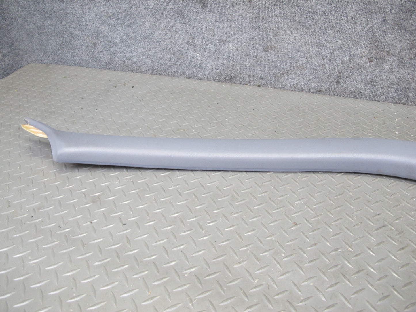 98-00 Lexus UCF20L LS400 Set of 2 Front Left & Right B Pillar Trim Cover OEM