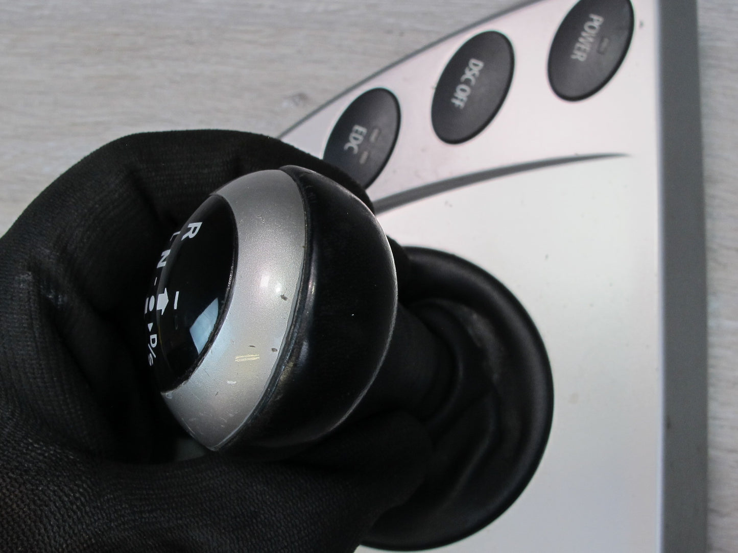 2006-2007 BMW E63 E64 M6 SMG Transmission Shifter Knob w Boot