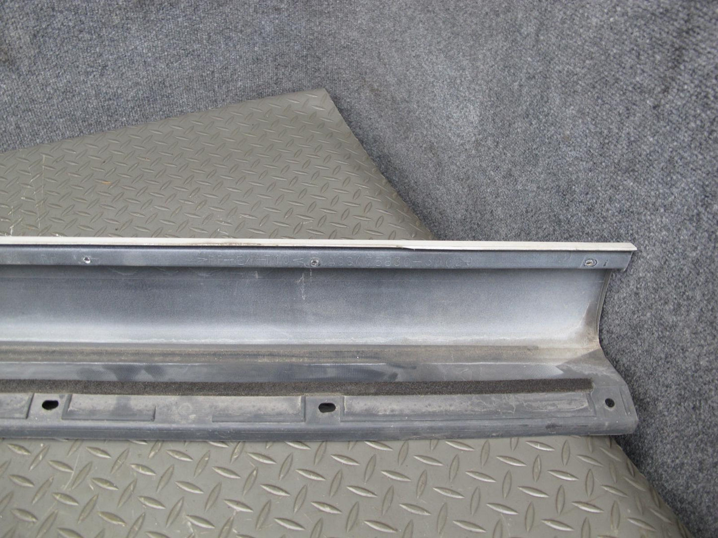 00-05 Lexus GS400 GS430 GS300 4pcs Left Right Side Skirt Rocker Panel Set OEM