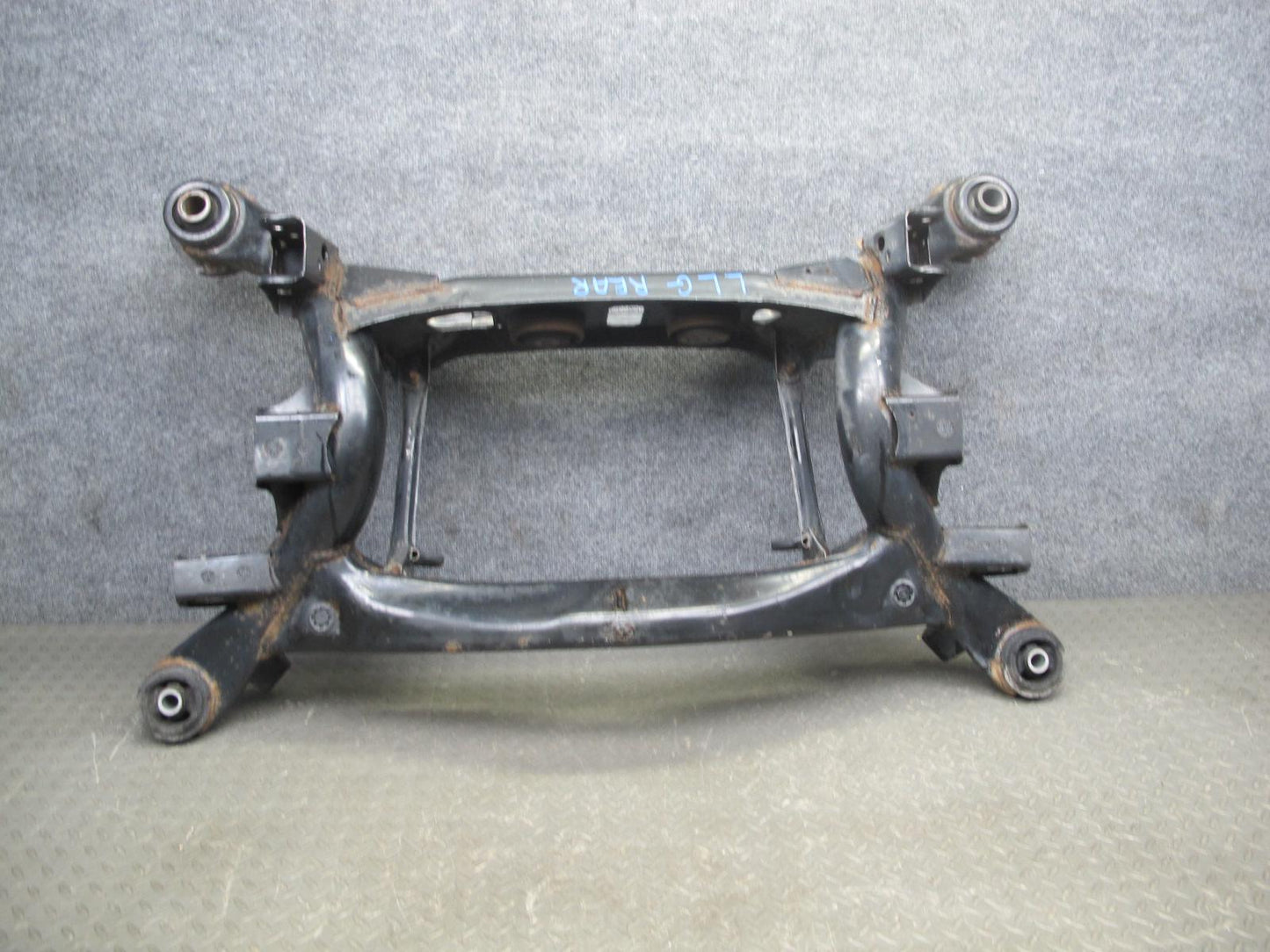 98-05 Lexus GS400 GS430 GS300 Rear Suspension Sub Frame Subframe Crossmember OEM