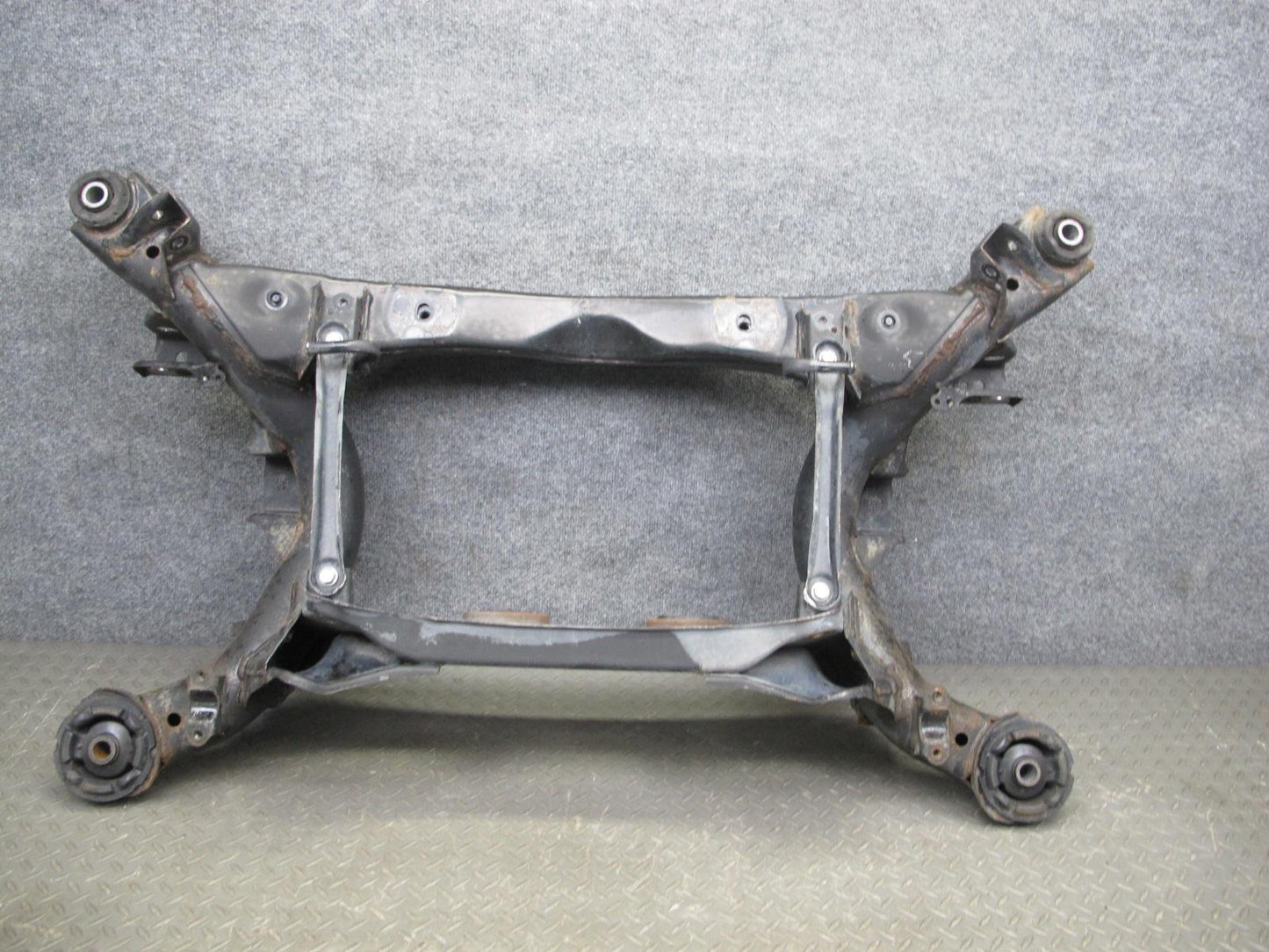 98-05 Lexus GS400 GS430 GS300 Rear Suspension Sub Frame Subframe Crossmember OEM