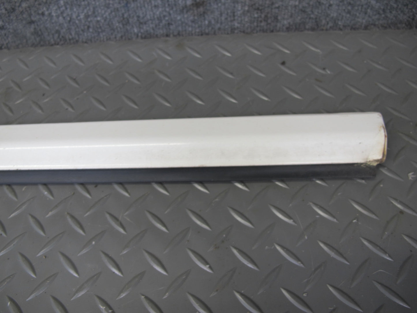 92-96 Lexus SC300 SC400 Set of 2 Left Right Door Exterior Lower Trim Molding OEM