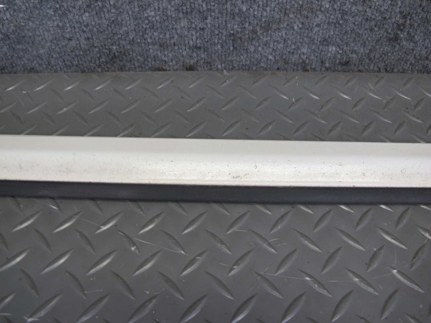 92-96 Lexus SC300 SC400 Set of 2 Left Right Door Exterior Lower Trim Molding OEM