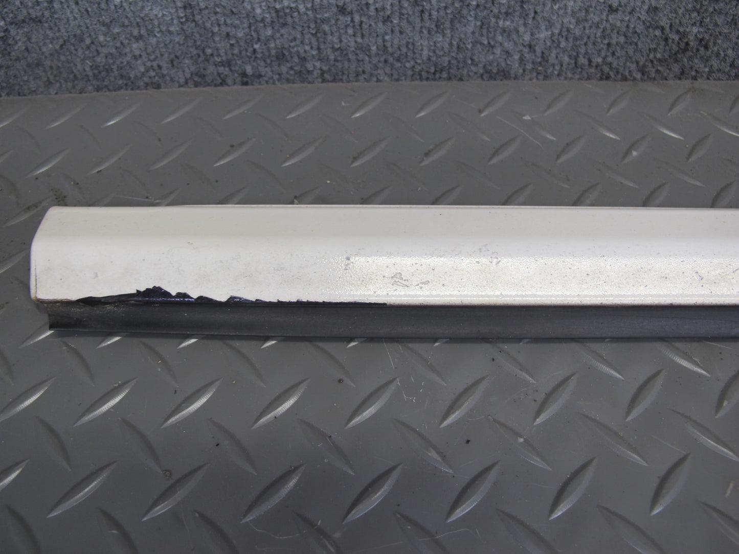 92-96 Lexus SC300 SC400 Set of 2 Left Right Door Exterior Lower Trim Molding OEM