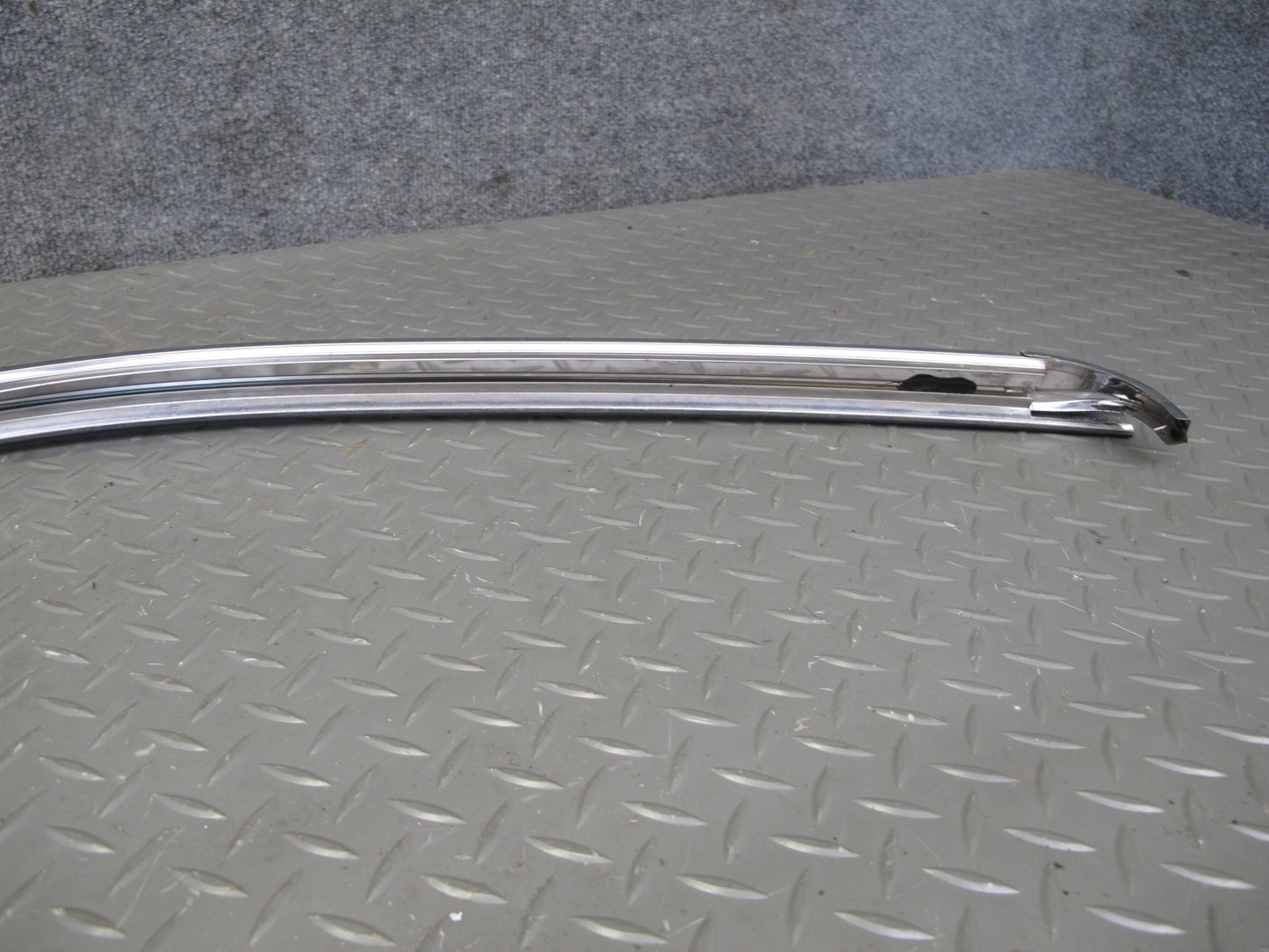 91-95 Toyota SW21L MR2 Set of 4 Left & Right Door Weatherstrip Molding OEM