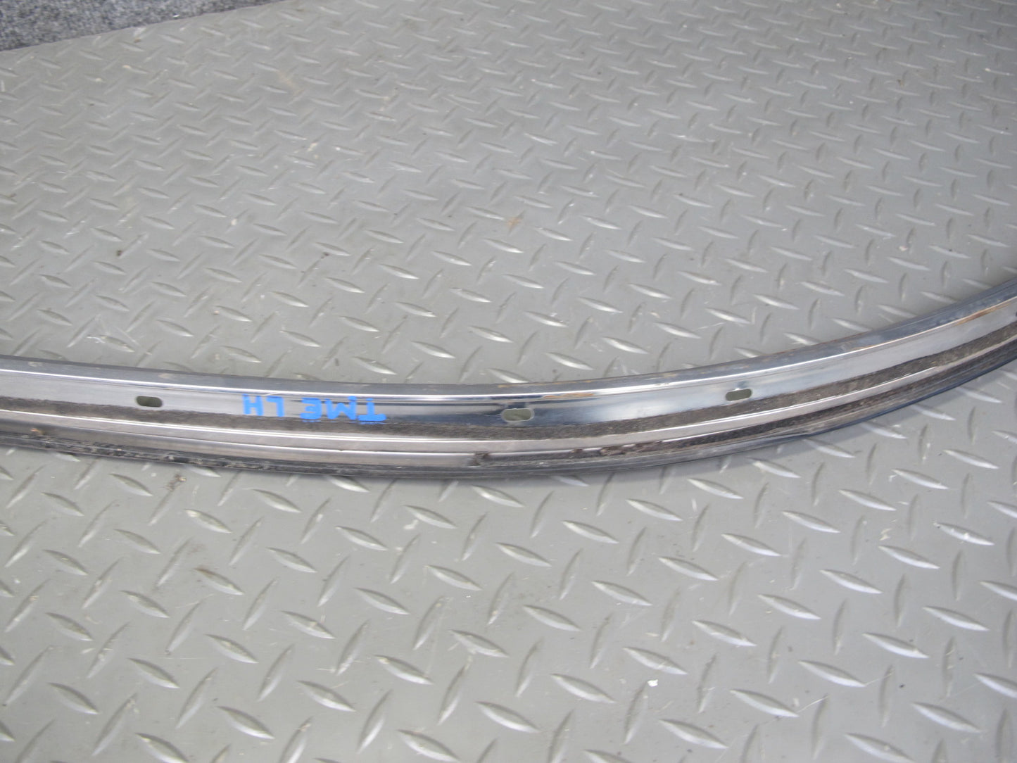 91-95 Toyota SW21L MR2 Set of 4 Left & Right Door Weatherstrip Molding OEM