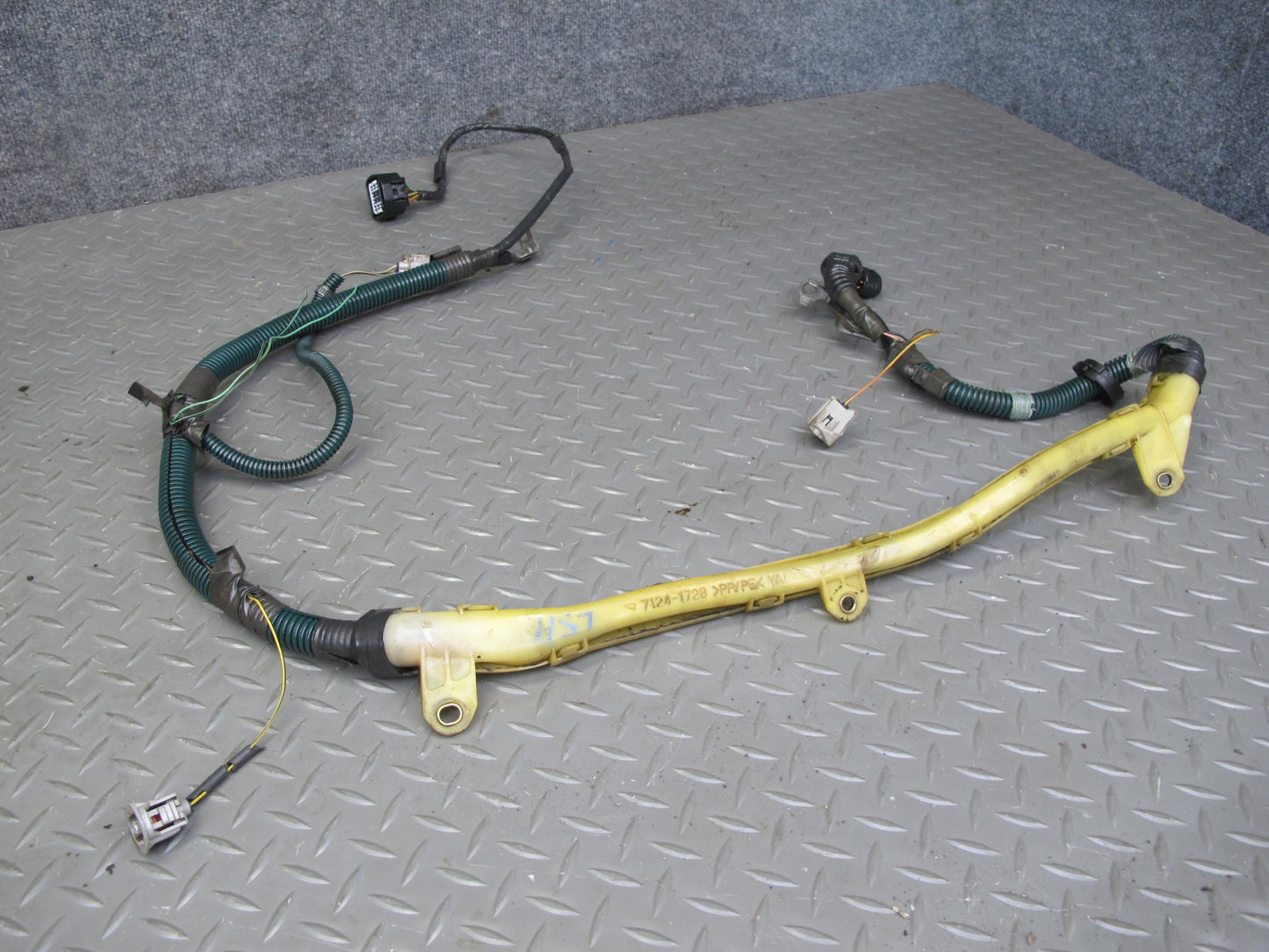 98-00 Lexus UCF20L LS400 Engine Bay Wire Wiring Harness OEM