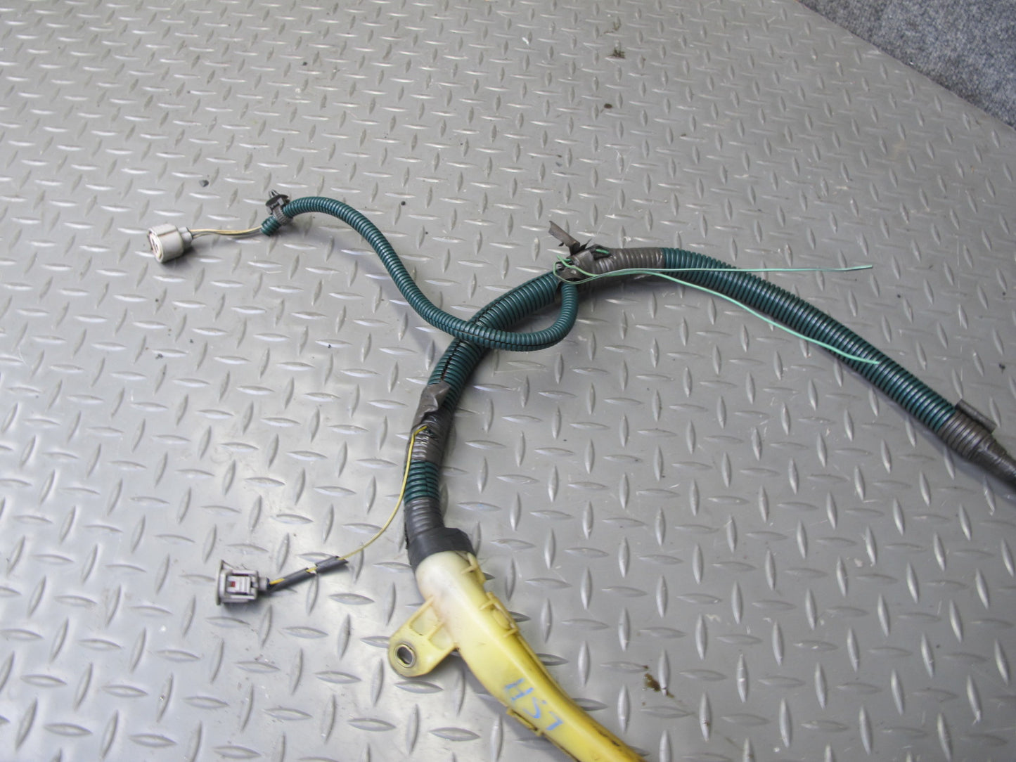 98-00 Lexus UCF20L LS400 Engine Bay Wire Wiring Harness OEM