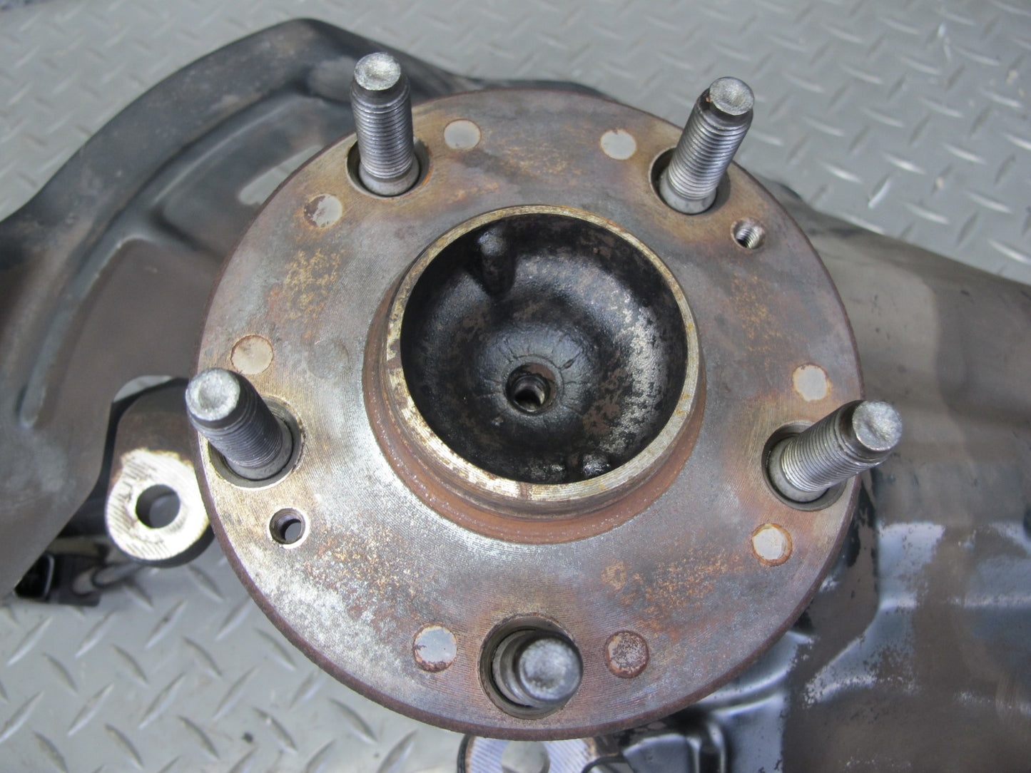 98-00 Lexus UCF20L LS400 Front Right Spindle Knuckle Wheel Hub Bearing OEM