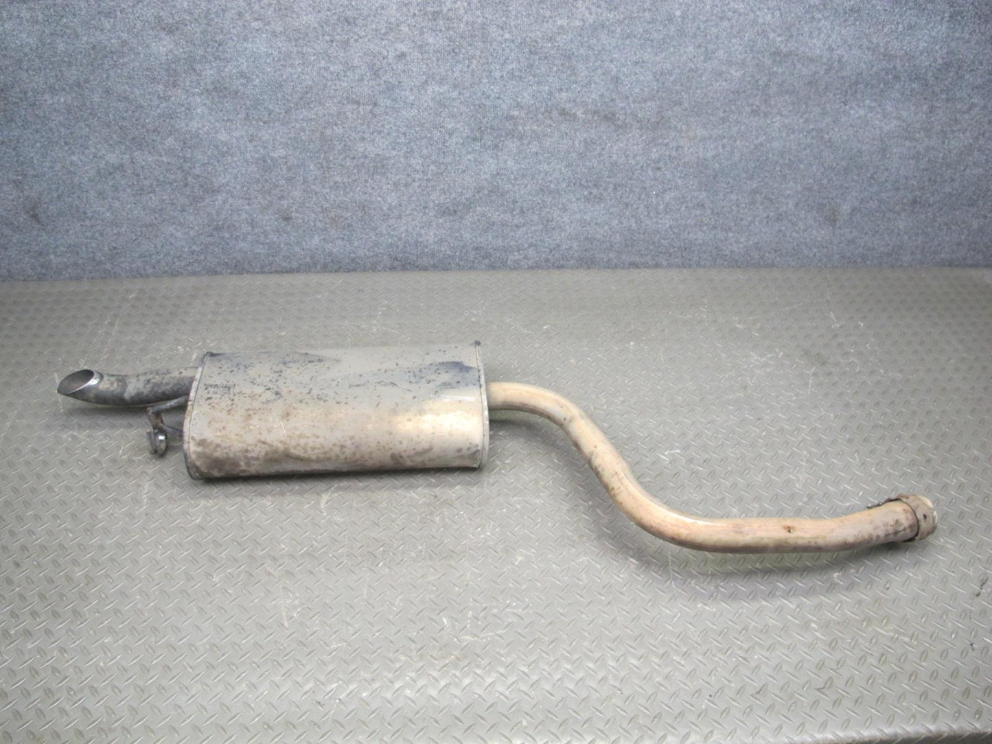 98-00 Lexus UCF20L LS400 Set of 2 Rear Left & Right Exhaust Muffler OEM