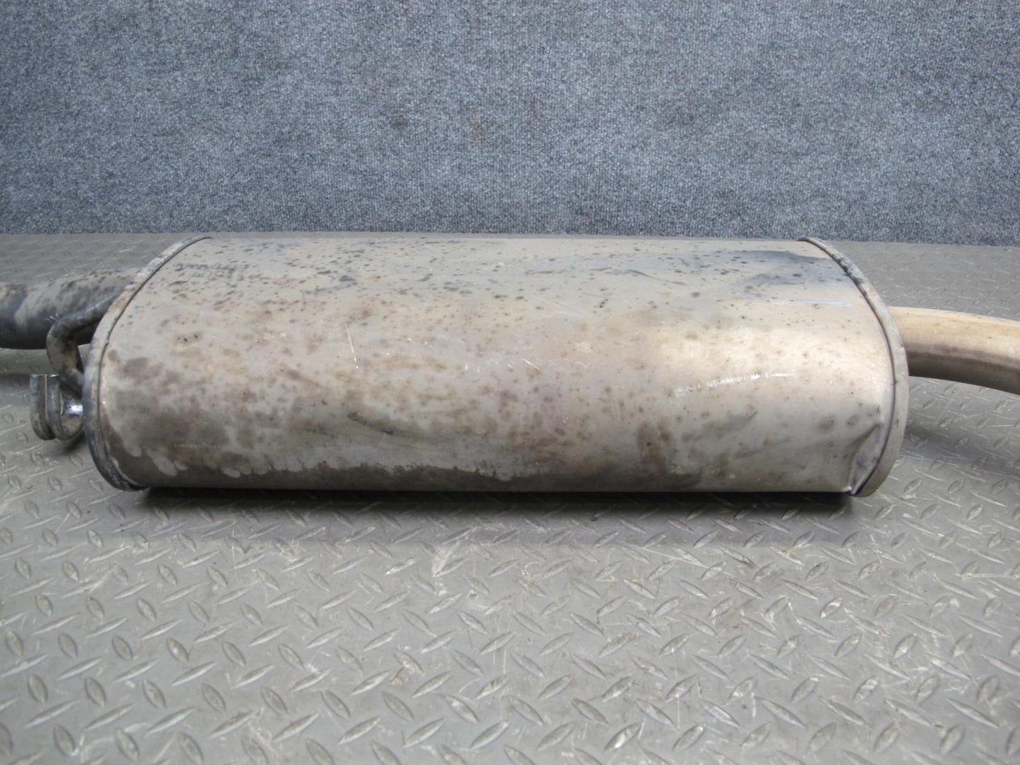 98-00 Lexus UCF20L LS400 Set of 2 Rear Left & Right Exhaust Muffler OEM